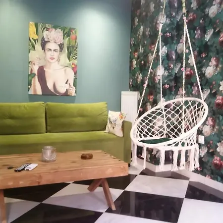 Art Deco Chess Casa, With Private Patio Apartment *